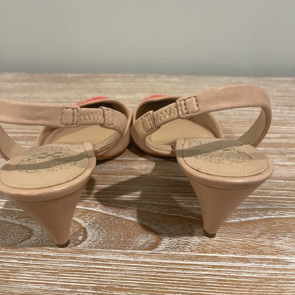Vince Camuto Tan and Coral Kitten heels - Picture 4 of 6